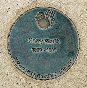 Harry Worth - W12