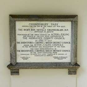 Neville Chamberlain - W5
