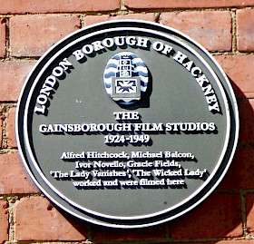Dame Gracie Fields, N1 - Poole Street